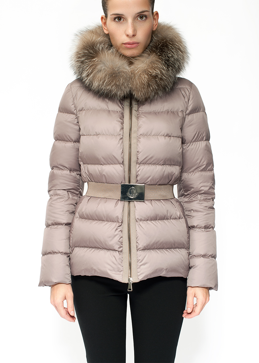 moncler piumino corto moncler piumino corto