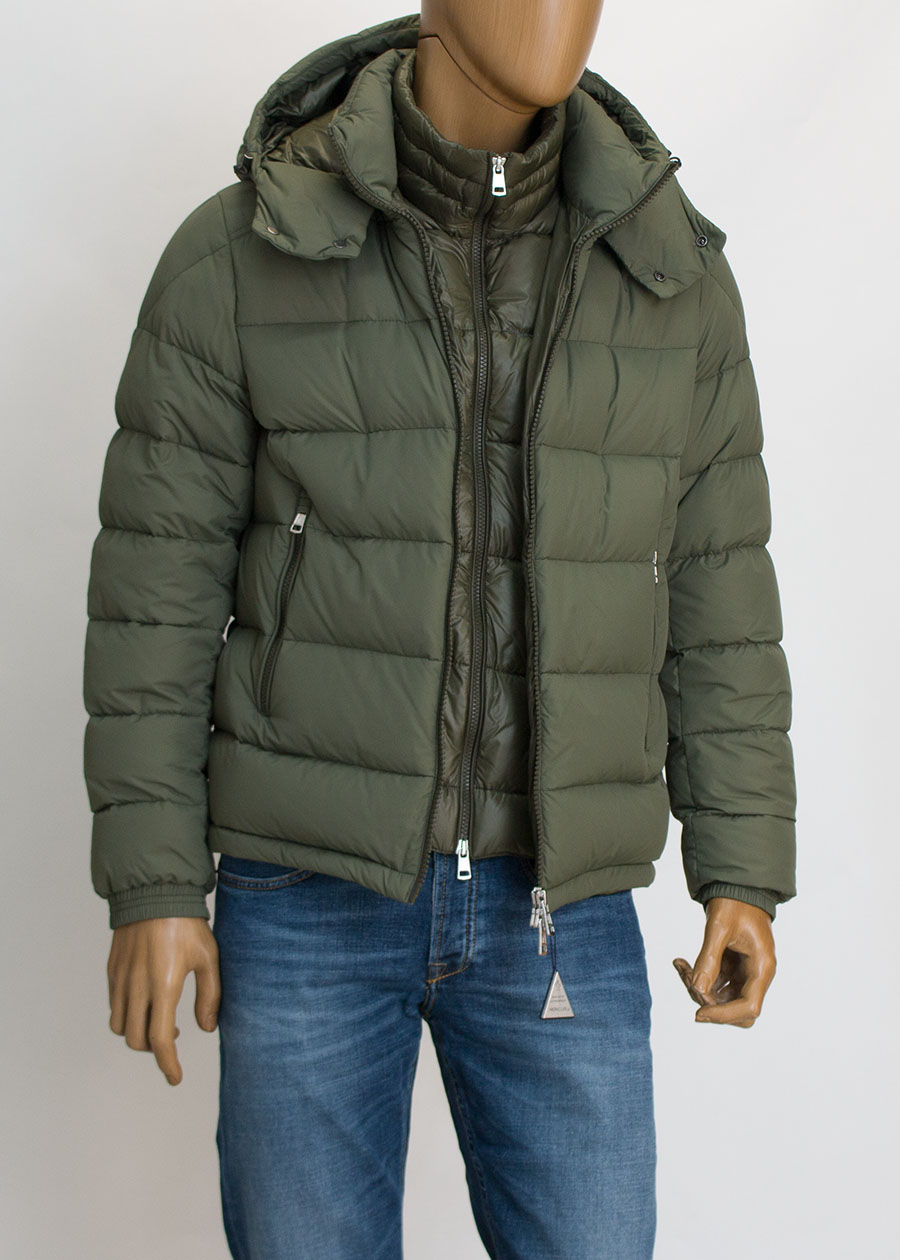 moncler brique moncler brique